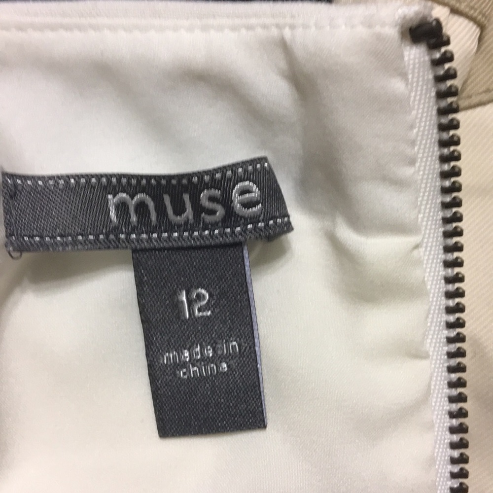 Muse dress - Picture 5 of 6